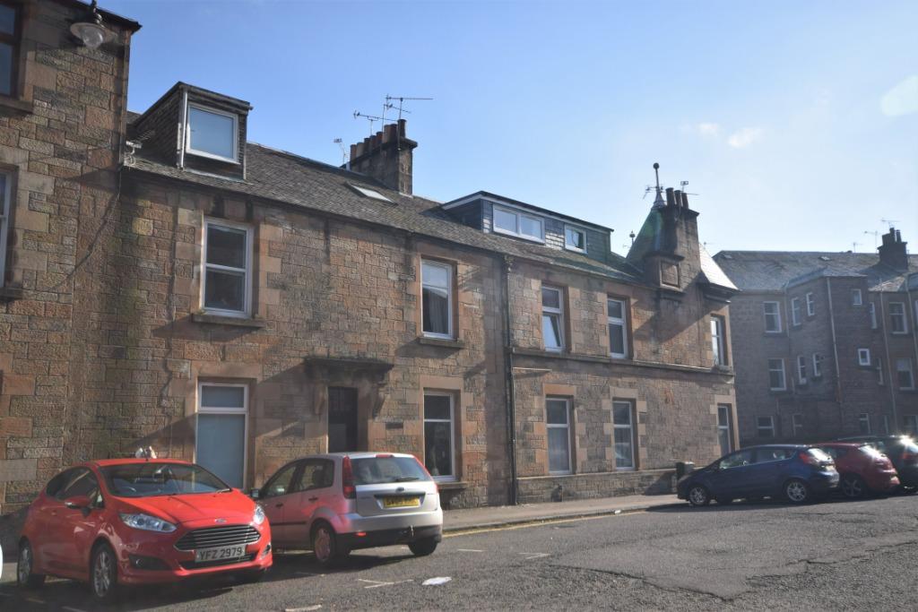 Bruce Street, STIRLING, Stirling, FK8 1PB 1 bed ground floor flat £