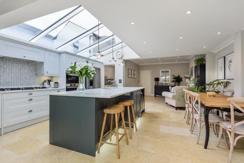 18 Summer Road, East Molesey, KT8 9LS