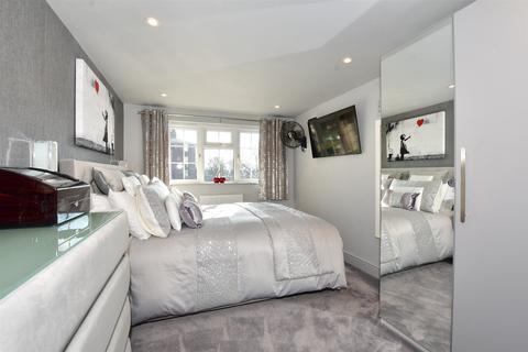 85 North Downs Crescent, New Addington, Croydon, CR0 0LJ