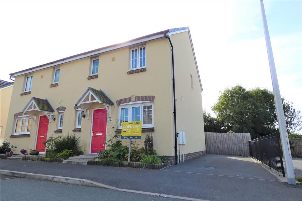 Castleton Grove, Haverfordwest 3 bed semidetached house £190,000