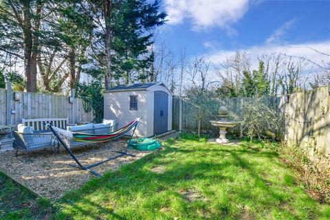 24b Moreton Road, South Croydon, CR2 7DL