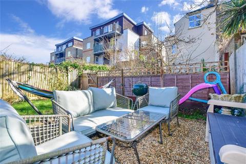 24b Moreton Road, South Croydon, CR2 7DL