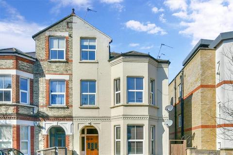 24b Moreton Road, South Croydon, CR2 7DL
