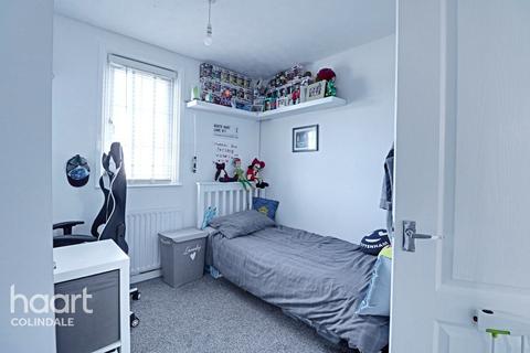 14 Gilbert Grove, Edgware, HA8 0HL
