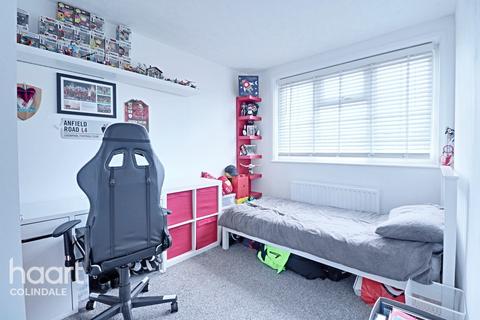 14 Gilbert Grove, Edgware, HA8 0HL
