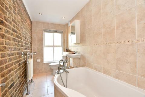 1 Carpenters Arms Lane, Thornwood, Epping, CM16 6LR