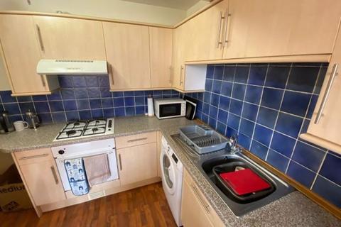 3 bedroom house to rent, Manor Avenue, Leeds