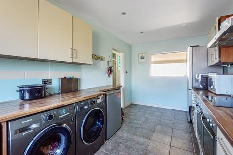 4 bedroom end of terrace house for sale - Marine Drive, West Wittering, PO20