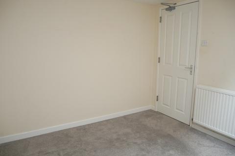 1 bedroom in a flat share to rent, Watton , Brecon, Powys.