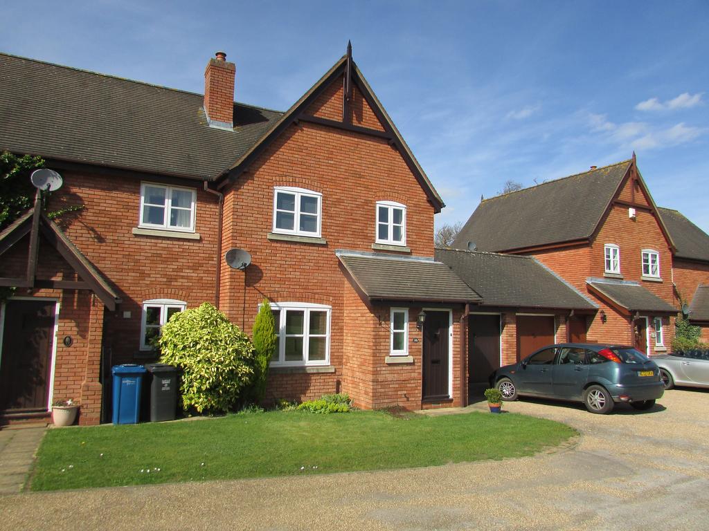 Churchside, Harlaston, Tamworth 3 bed end of terrace house £800 pcm