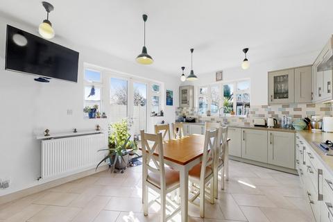 51 Bassingham Road, Wembley, HA0 4RJ