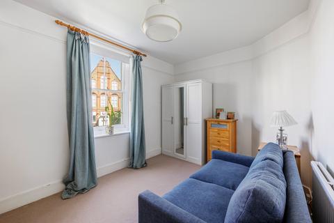 2 bedroom flat to rent, Queens Club Gardens, West Kensington, W14