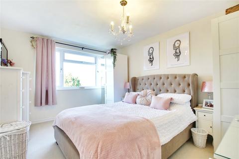 11 Culcroft, Hartley, Longfield, DA3 7EN