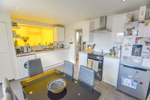 39 Armond Road, Witham, CM8 2HB