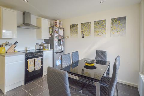 39 Armond Road, Witham, CM8 2HB