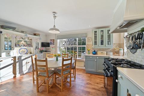 Cuckoo House Cuckoo Hill, Bures, CO8 5LD