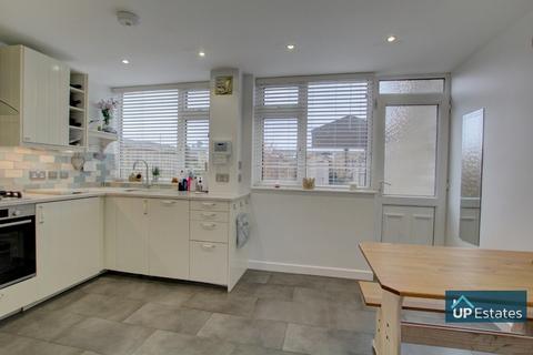 22 Billington Close, Coventry, CV2 5NQ