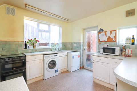 20 Coronation Crescent, Shuttington, Tamworth, B79 0EA
