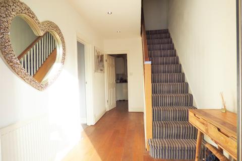 27 Ashlands, Sale, M33 5PB