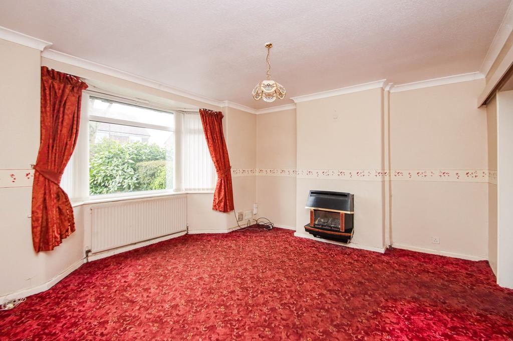 Bent Lanes, Davyhulme, Manchester, M41 3 bed semidetached house £275,000