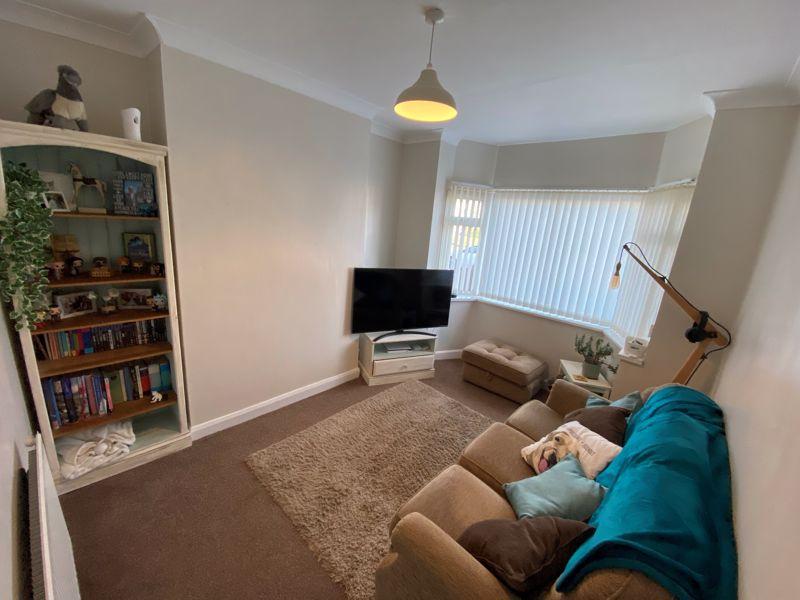 Marshall Grove, Great Barr... 3 bed semidetached house £220,000