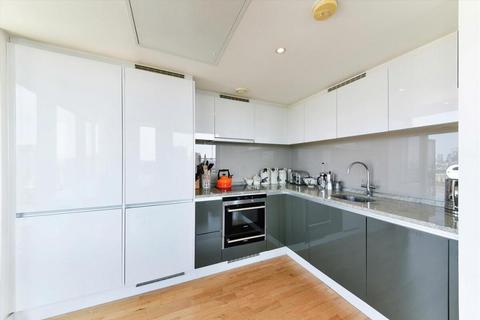 1 bedroom flat to rent, Landmark Building, West Tower, 24 Marsh Wall, London, United Kingdom, E14 9DB