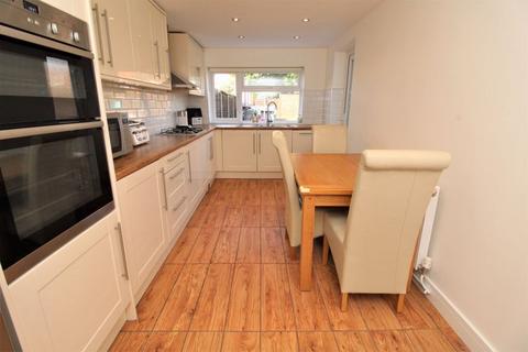 30 Honiton Way, Walsall, WS9 0JS
