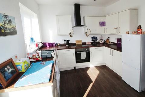 2 bedroom end of terrace house to rent, Oswald Road, Newbiggin-by-the-Sea