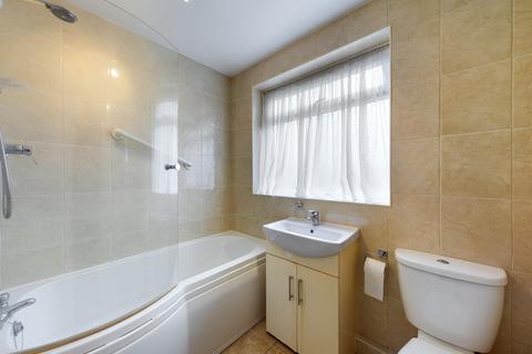 11 Rydal Way, Ruislip, HA4 0RX