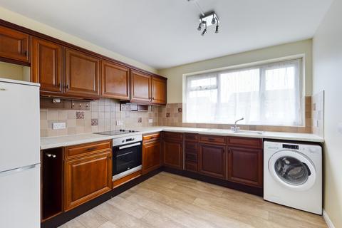 11 Rydal Way, Ruislip, HA4 0RX