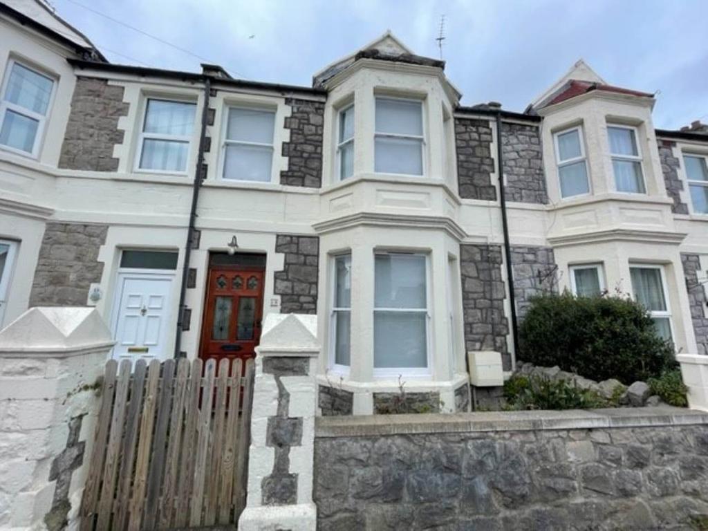 Stanley Grove, WestonsuperMare... 4 bed house £995 pcm (£230 pw)