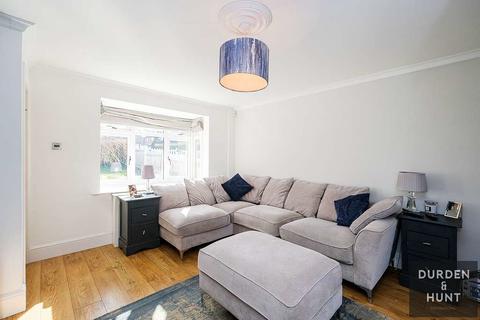 35 Queens Road, North Weald, Epping, CM16 6JE