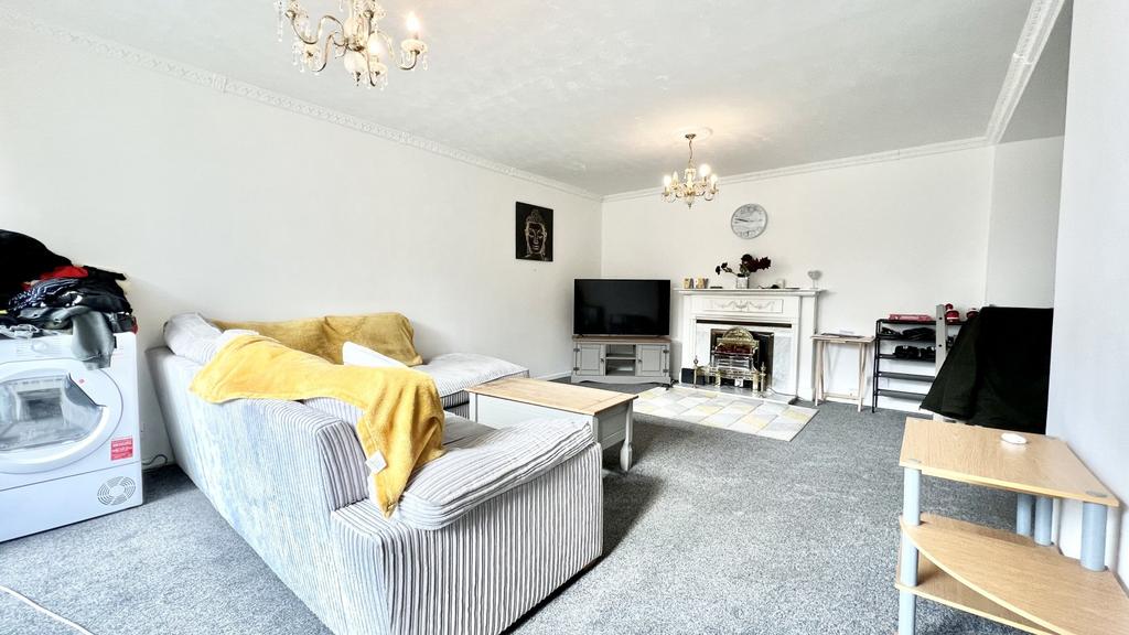 Living/Dining Room