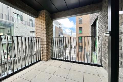 1 bedroom apartment to rent, Blackfriars Road, London