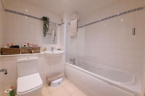 Flat 4, Astrid House Browells Lane, Feltham, TW13 7EG