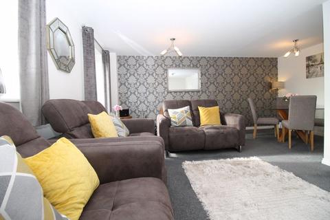 4 bedroom townhouse for sale - Hallaton Drive, Syston, Leicester