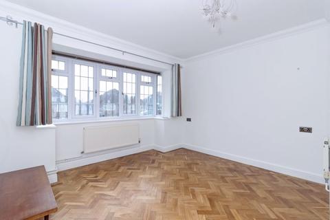 1 Cowdray Close, Goring By Sea, Worthing, BN12 4LQ