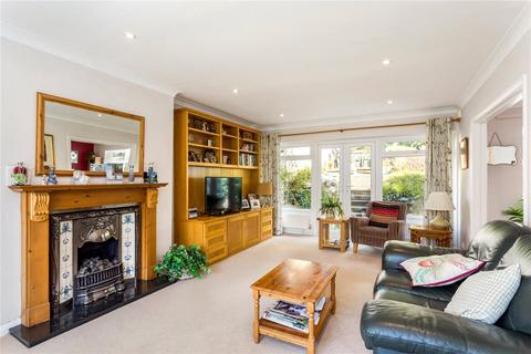 11 Ravenswood Park, Northwood, HA6 3PR