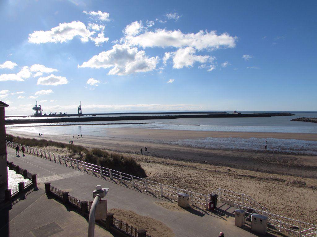 Mariners Quay, Aberavon, Port Talbot... 2 bed flat £610 pcm (£141 pw)