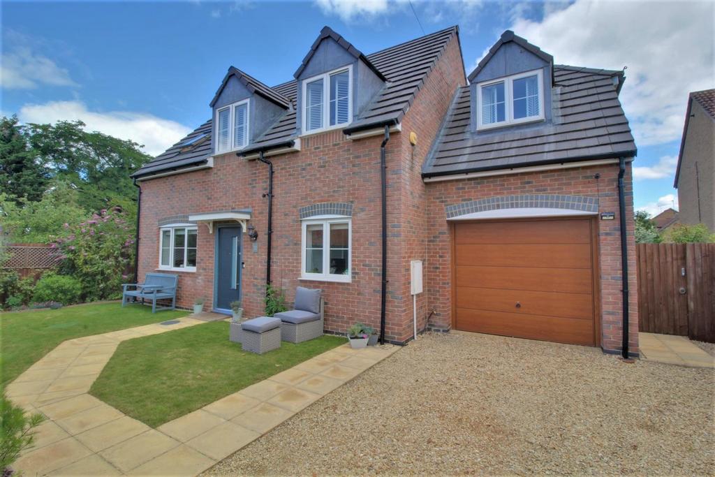School Lane, Whitminster, Gloucester 4 bed detached house £485,000