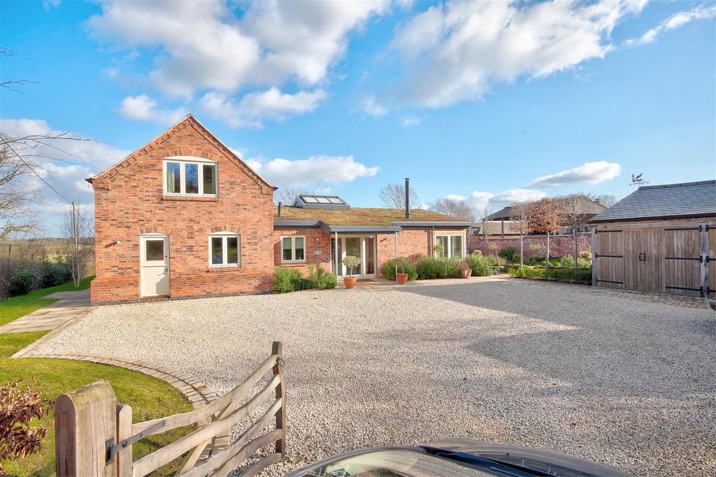 Arnesby Lane, Peatling Magna, Leicester 3 bed detached house £950,000