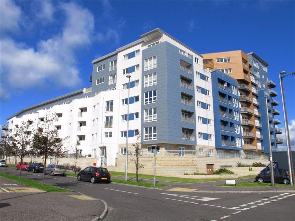 HESPERUS CROSSWAY, GRANTON HARBOUR... 3 bed flat £1,155 pcm (£267 pw)