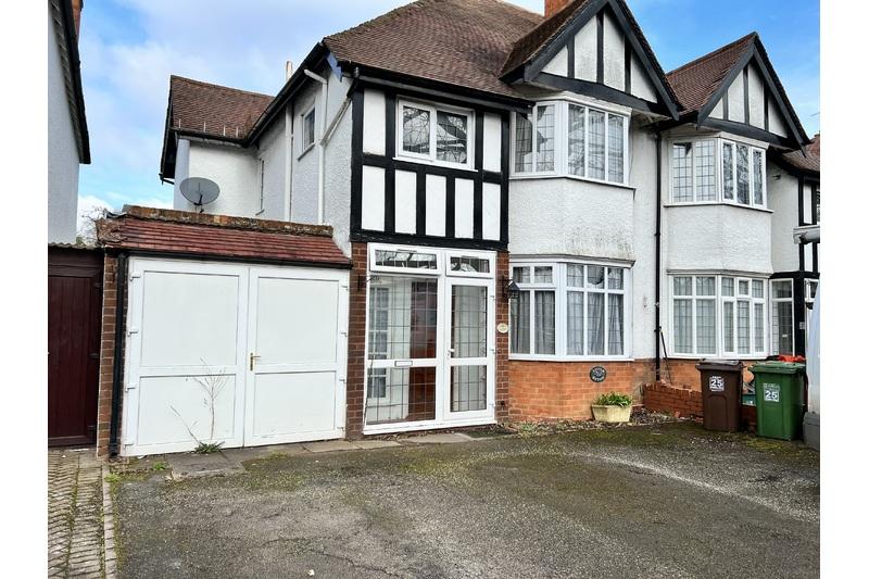 Solihull Road, Shirley, Solihull 3 bed semidetached house £1,300 pcm