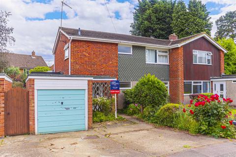 7 Ivybridge, Broxbourne, EN10 7LH
