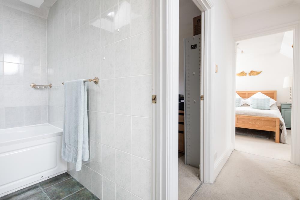 4 Richmond Mews Clifton BS8 3 DH-13.jpg