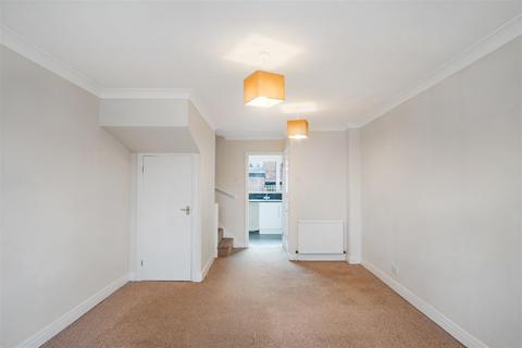 4 Millside, Norton, Malton, YO17 9AU