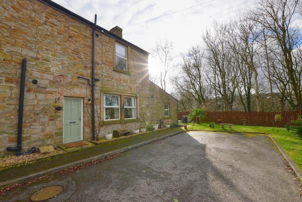 Yeoman Fold, Burnley 2 bed semidetached house £170,000