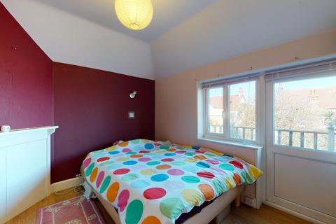 46 Avenue Road, Herne Bay, CT6 8TG