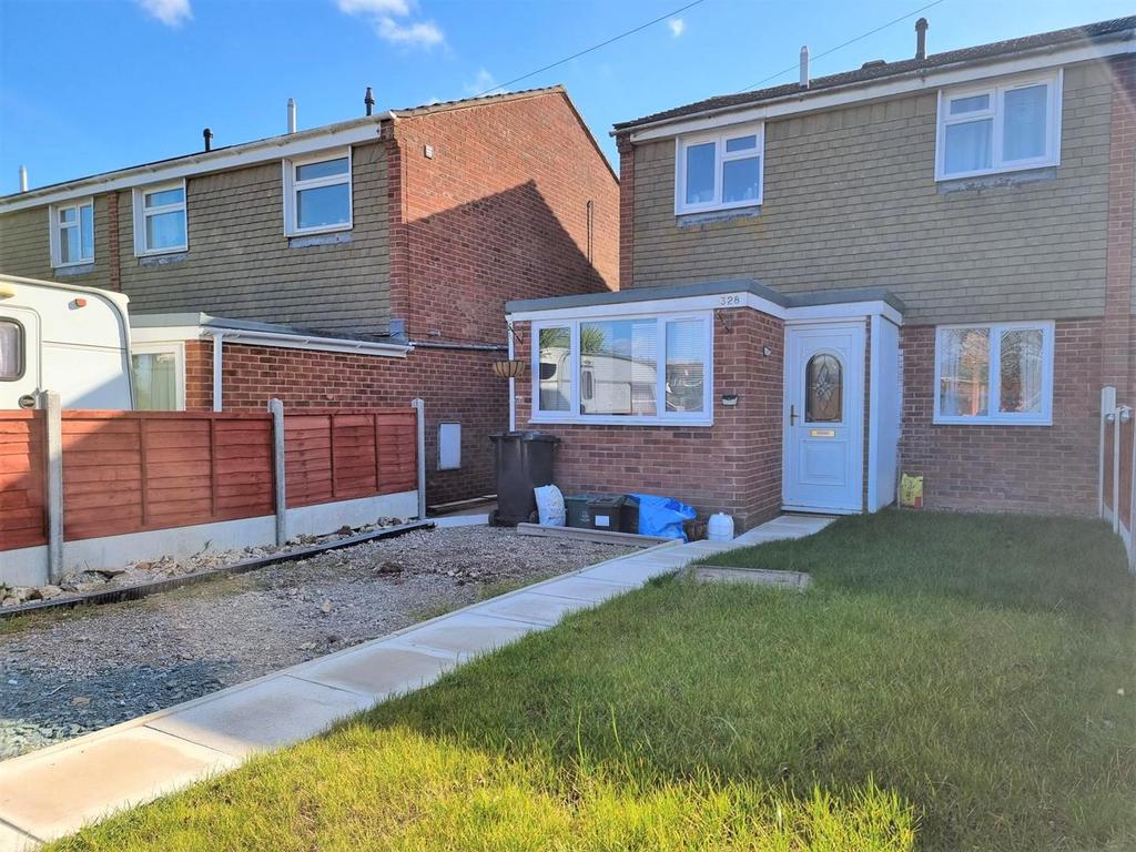 Foley Road, Newent 3 bed semidetached house for sale £215,000