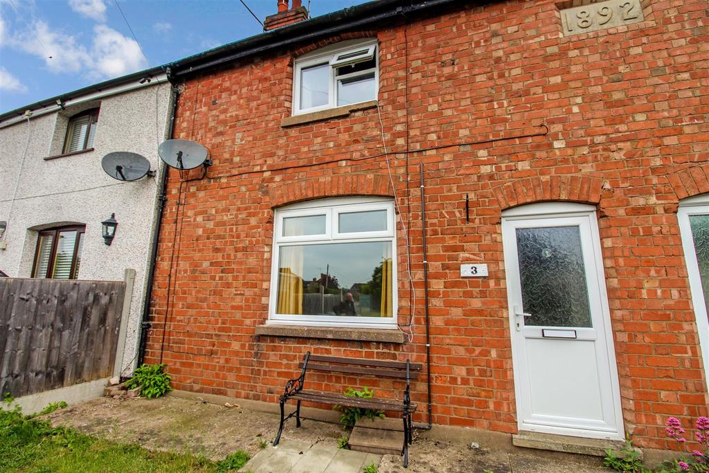Hambridge Road, Itchington... 3 bed cottage £235,000